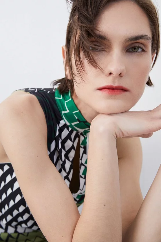 Cheapest π₯ Karen Millen Geo Print High Neck Jersey Mini π Dress π 5 Cheapest π₯ Karen Millen Geo Print High Neck Jersey Mini π Dress π - Image 3