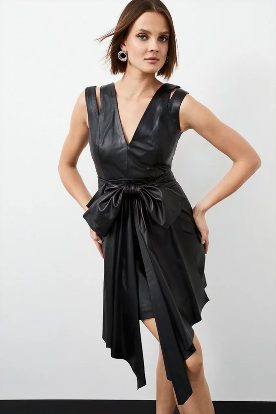 New β¨ Karen Millen Leather Exaggerated Bow Detail Mini π Dress β¨ 2 New β¨ Karen Millen Leather Exaggerated Bow Detail Mini π Dress β¨
