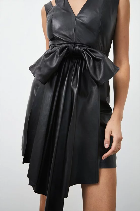 New β¨ Karen Millen Leather Exaggerated Bow Detail Mini π Dress β¨ 3 New β¨ Karen Millen Leather Exaggerated Bow Detail Mini π Dress β¨ - Image 2